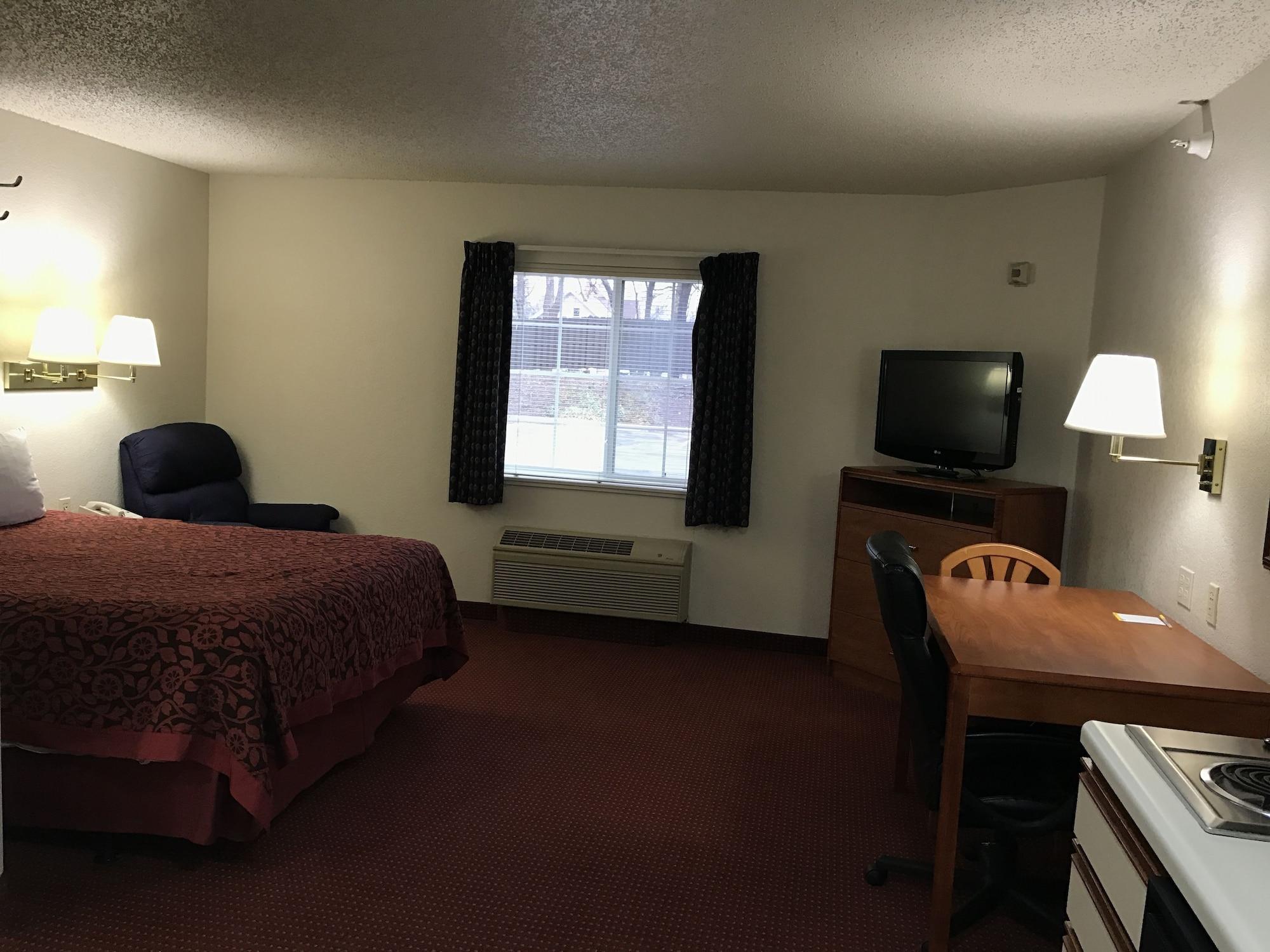 Days Inn & Suites By Wyndham Green Bay Wi Zewnętrze zdjęcie