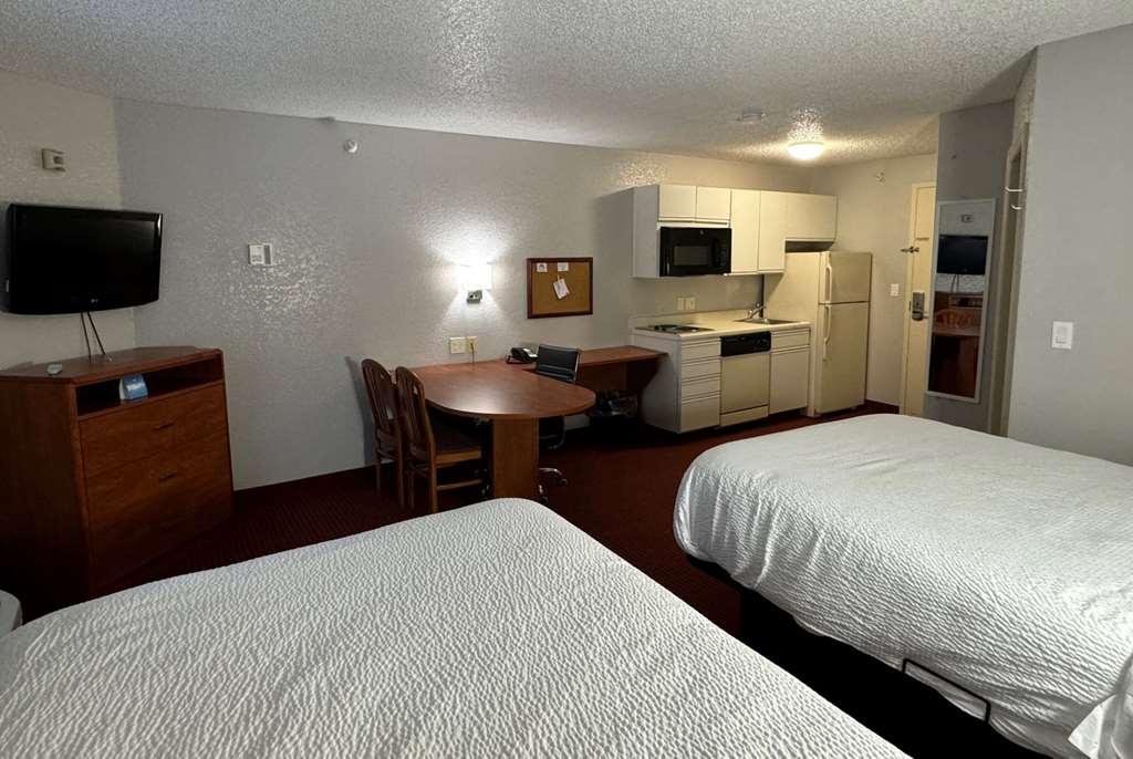 Days Inn & Suites By Wyndham Green Bay Wi Pokój zdjęcie