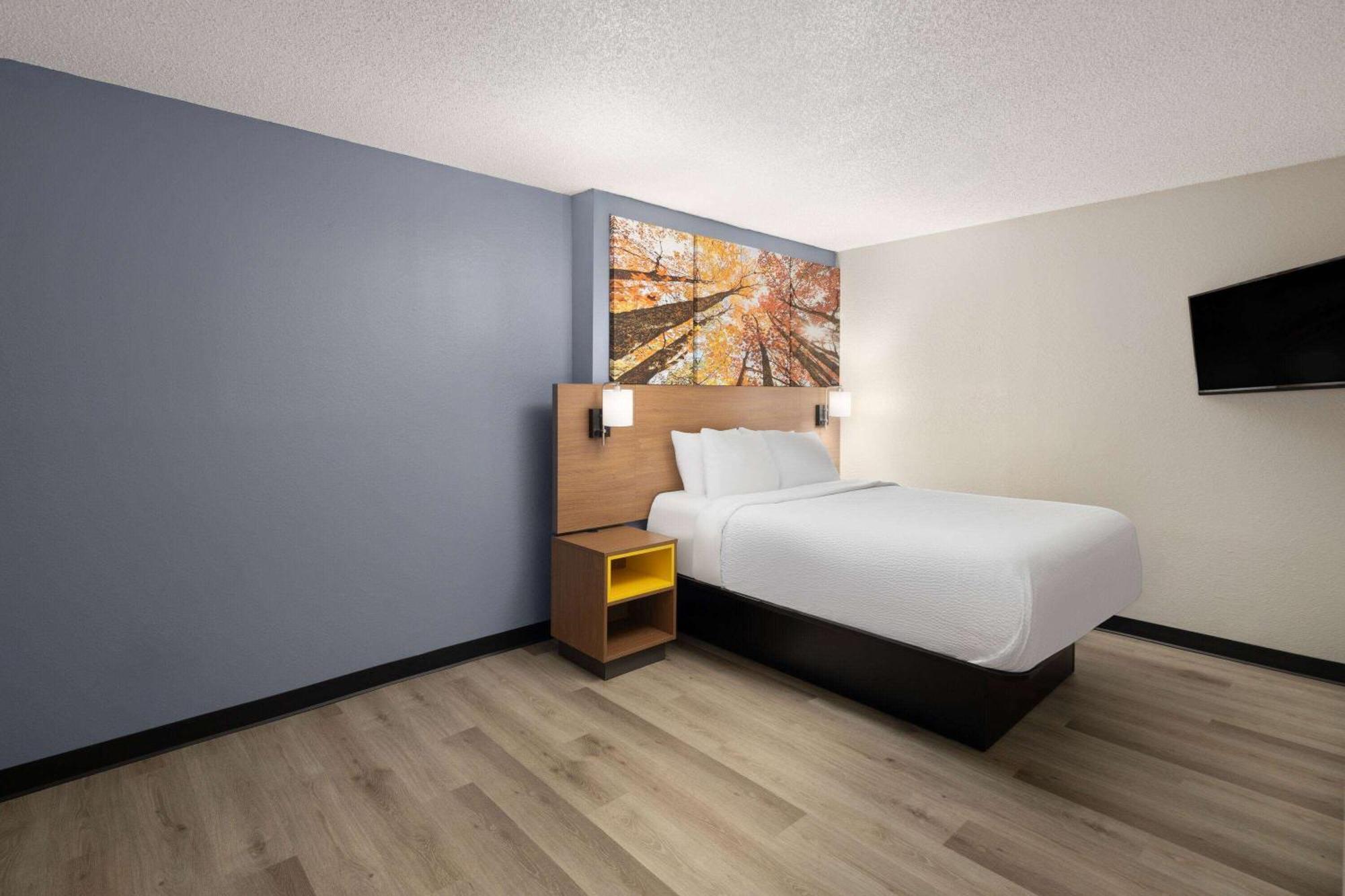 Days Inn & Suites By Wyndham Green Bay Wi Zewnętrze zdjęcie