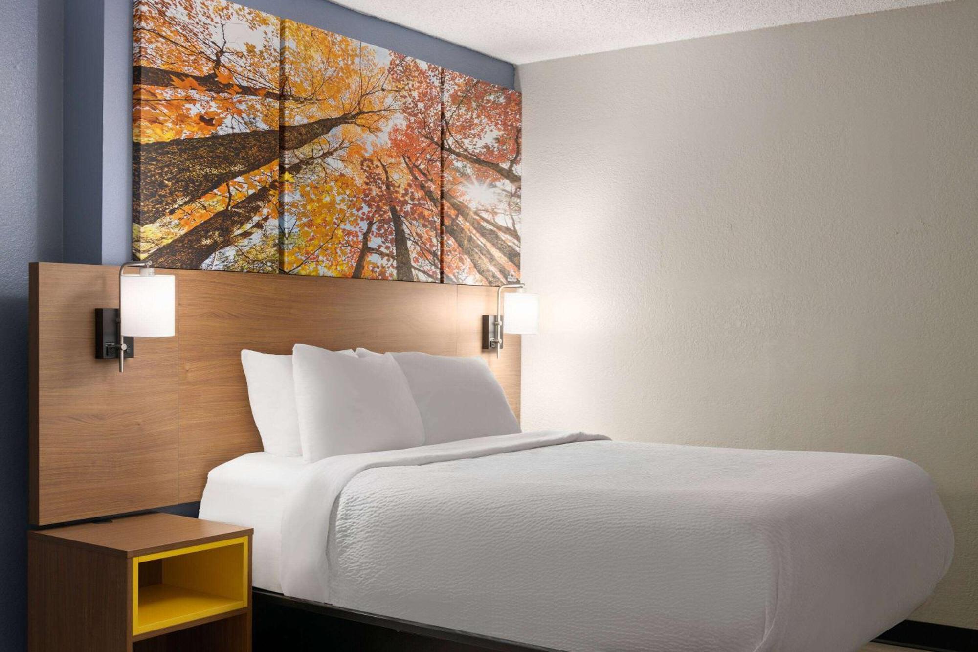 Days Inn & Suites By Wyndham Green Bay Wi Zewnętrze zdjęcie